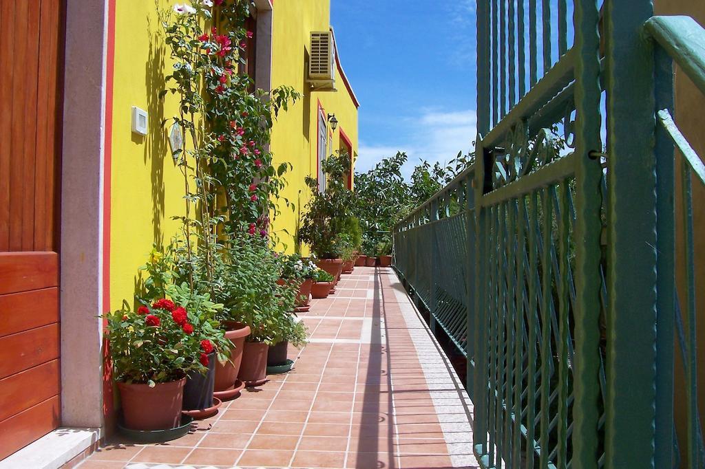 B&B Le Terrazze Isola Di S. Antioco Sant'Antioco Exterior photo