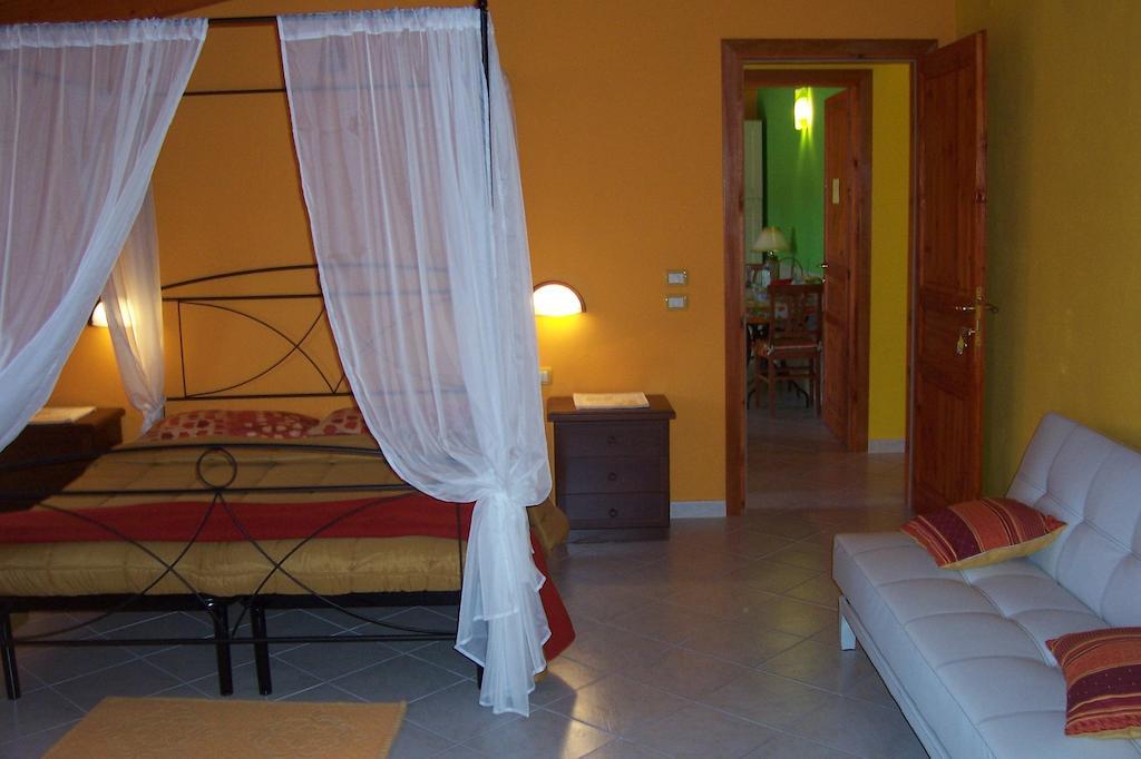B&B Le Terrazze Isola Di S. Antioco Sant'Antioco Exterior photo